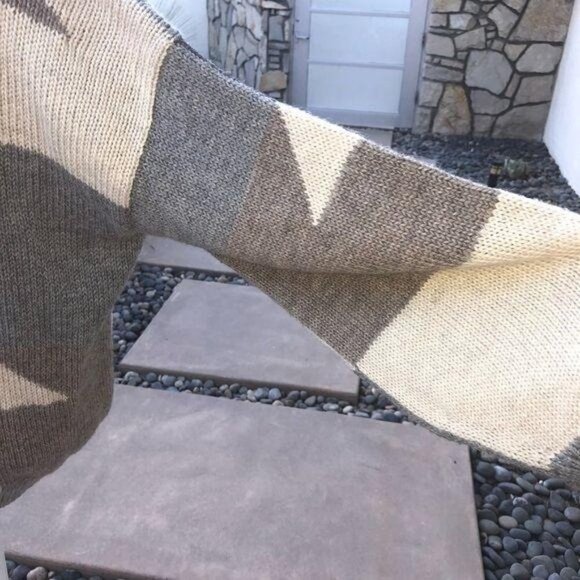 Vintage Wool Cardigan Womens Chunky Wooden Buttons Gray White Crew Neck Abstract - Picture 9 of 14